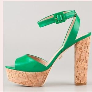 Pour La Victoire Nasha Platform Sandals